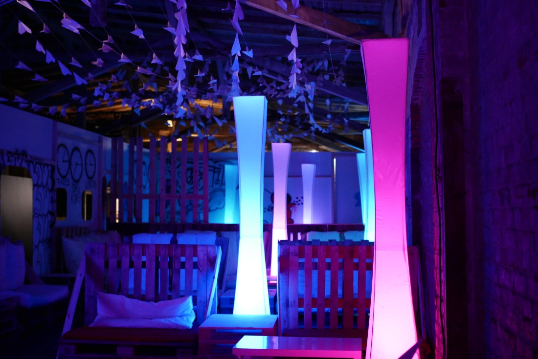 Firmenveranstaltung Corporate Event Beleuchtung Lounge